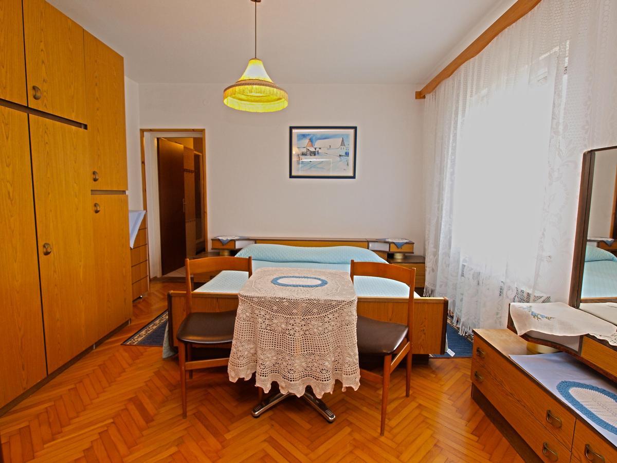 Rooms Milan 1370 Rovinj Exterior foto